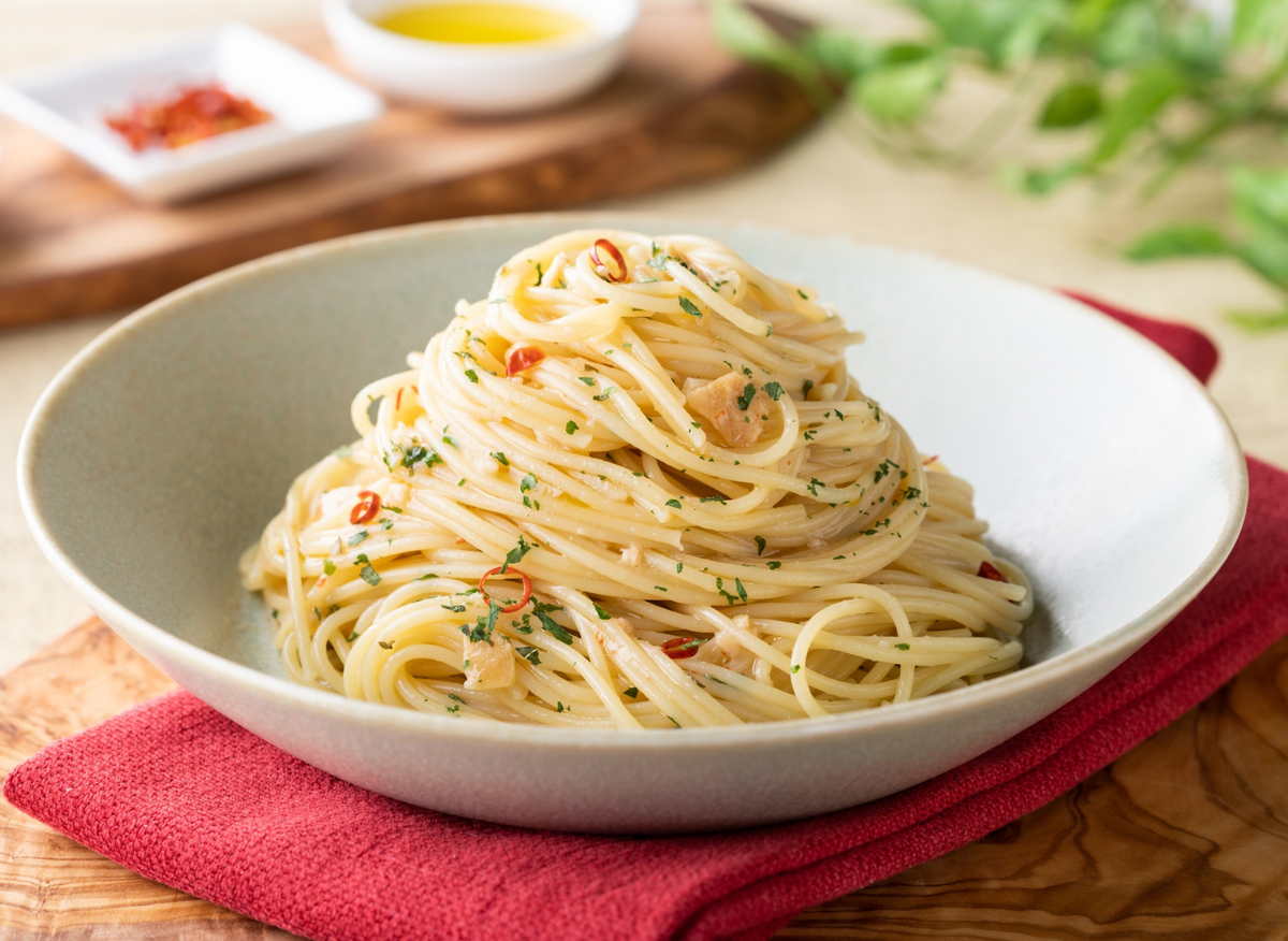 Weeknight Spaghetti Aglio e Olio