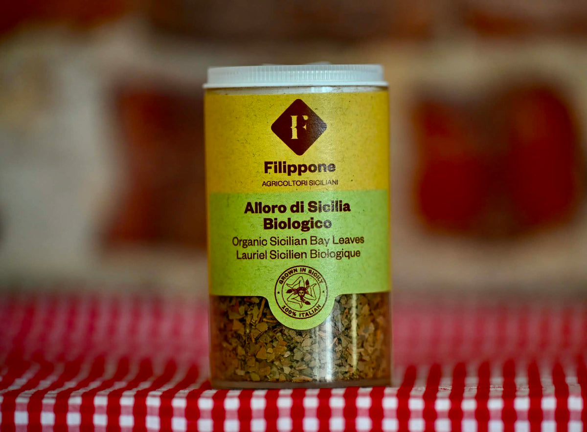 Filippone Organic Crushed Bay Leaves (Shaker)