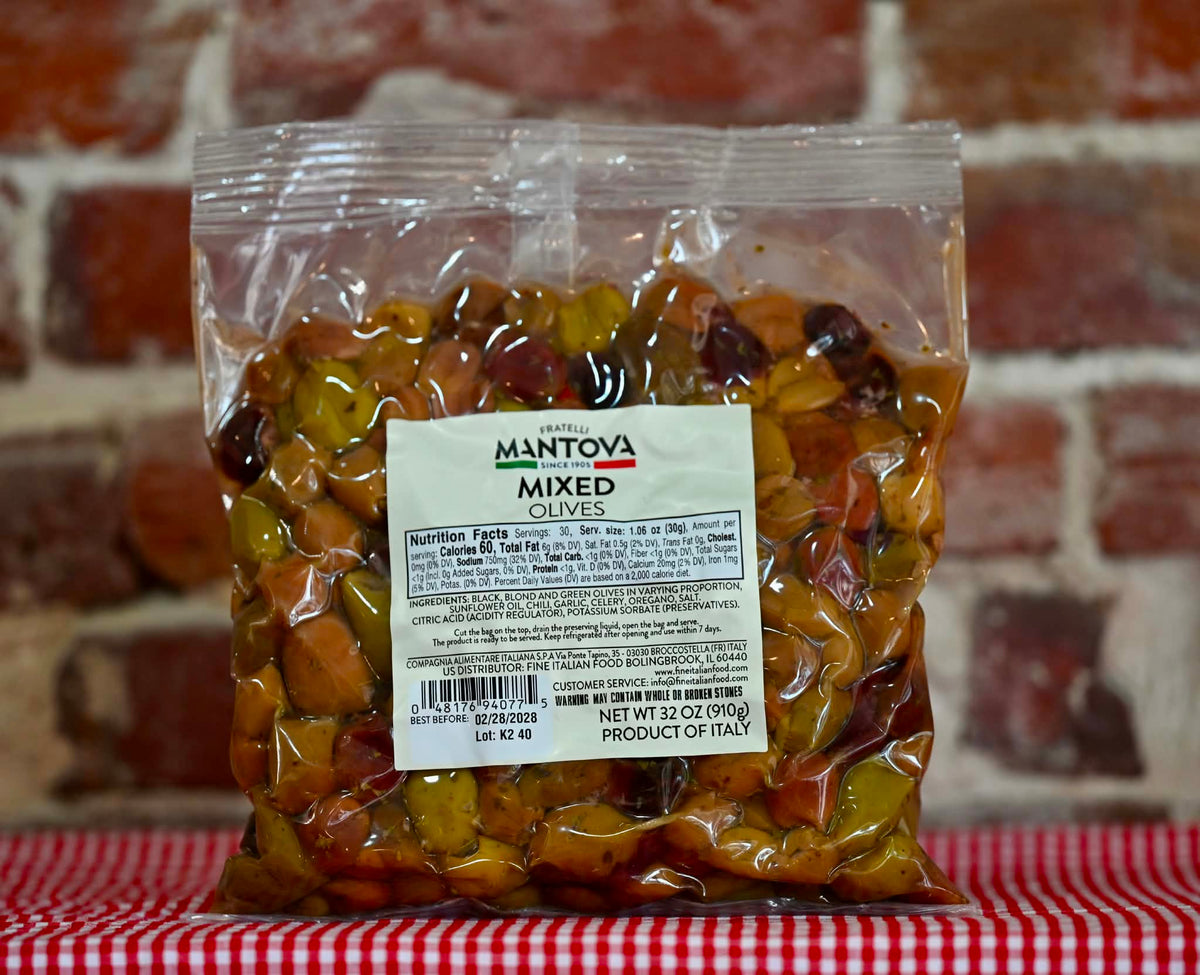 Mantova Mixed Olives (32 oz)